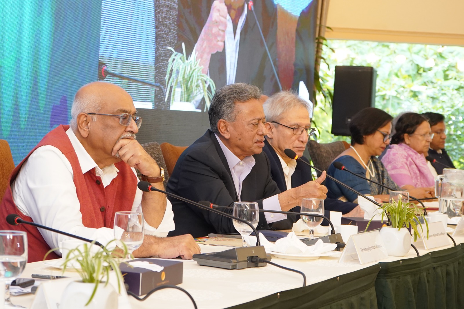 Bangladesh drifting into uncertainty: Amir Khasru