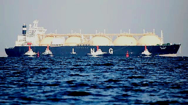 Govt to import LNG cargo from South Korea for Tk 608cr